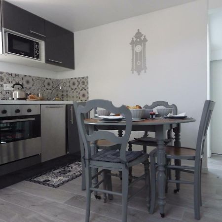 Les Tournelles Apartment Versailles Exterior photo